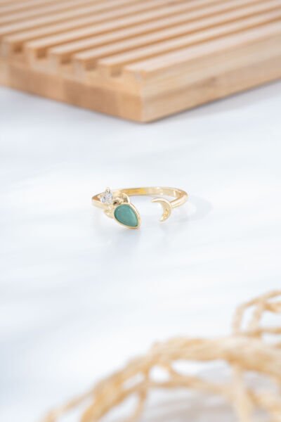Gold Yeşil Taşlı Damla Yüzük