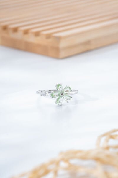 Silver Yeşil Cam Çiçek Yüzük