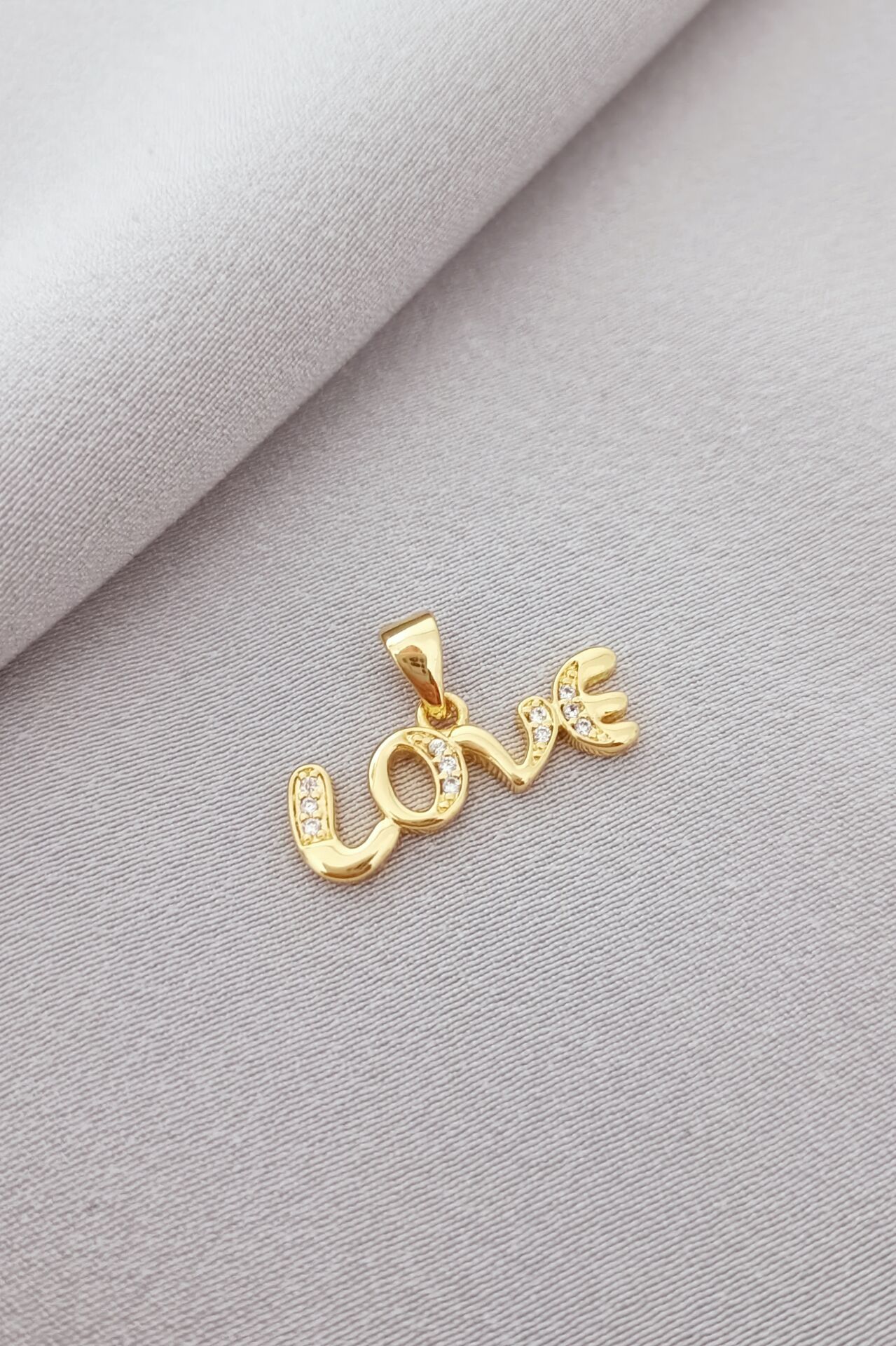 Çelik love kolye ucu