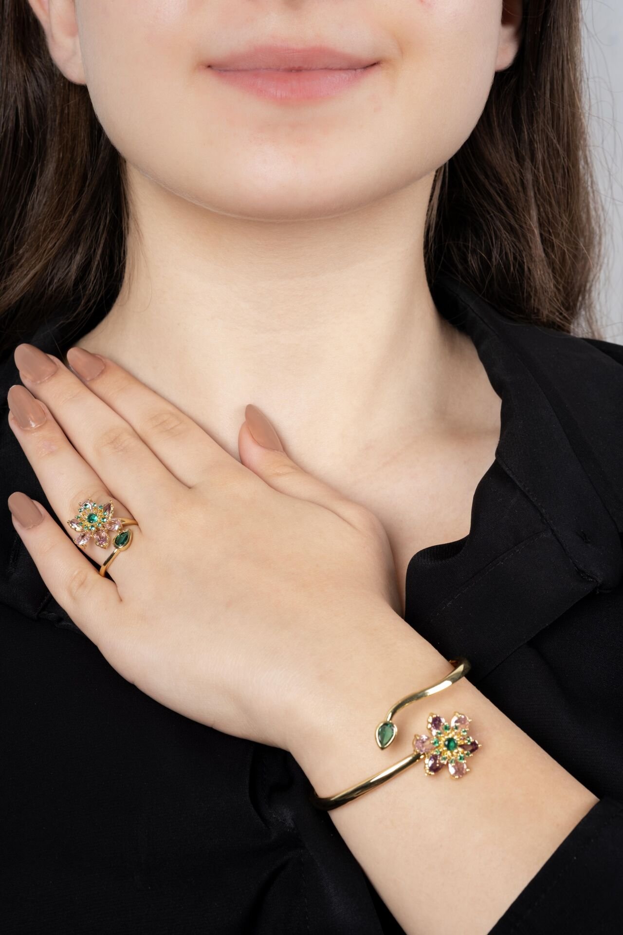 Gold Renkli Çiçekli Kelepçe Yüzük Seti