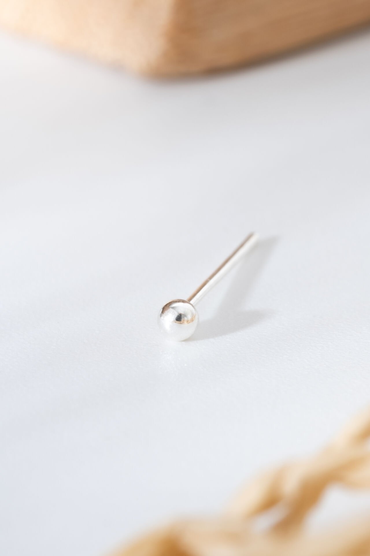 Metal Top Başlıklı Gümüş Renk Minimal Burun Hızması