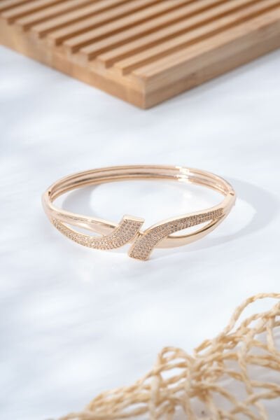 Rose Dalga Taşlı Kelepçe