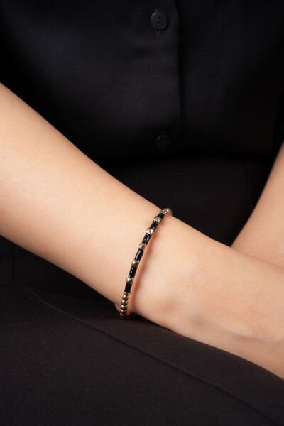 Rose Siyah Detaylı Gold Bileklik