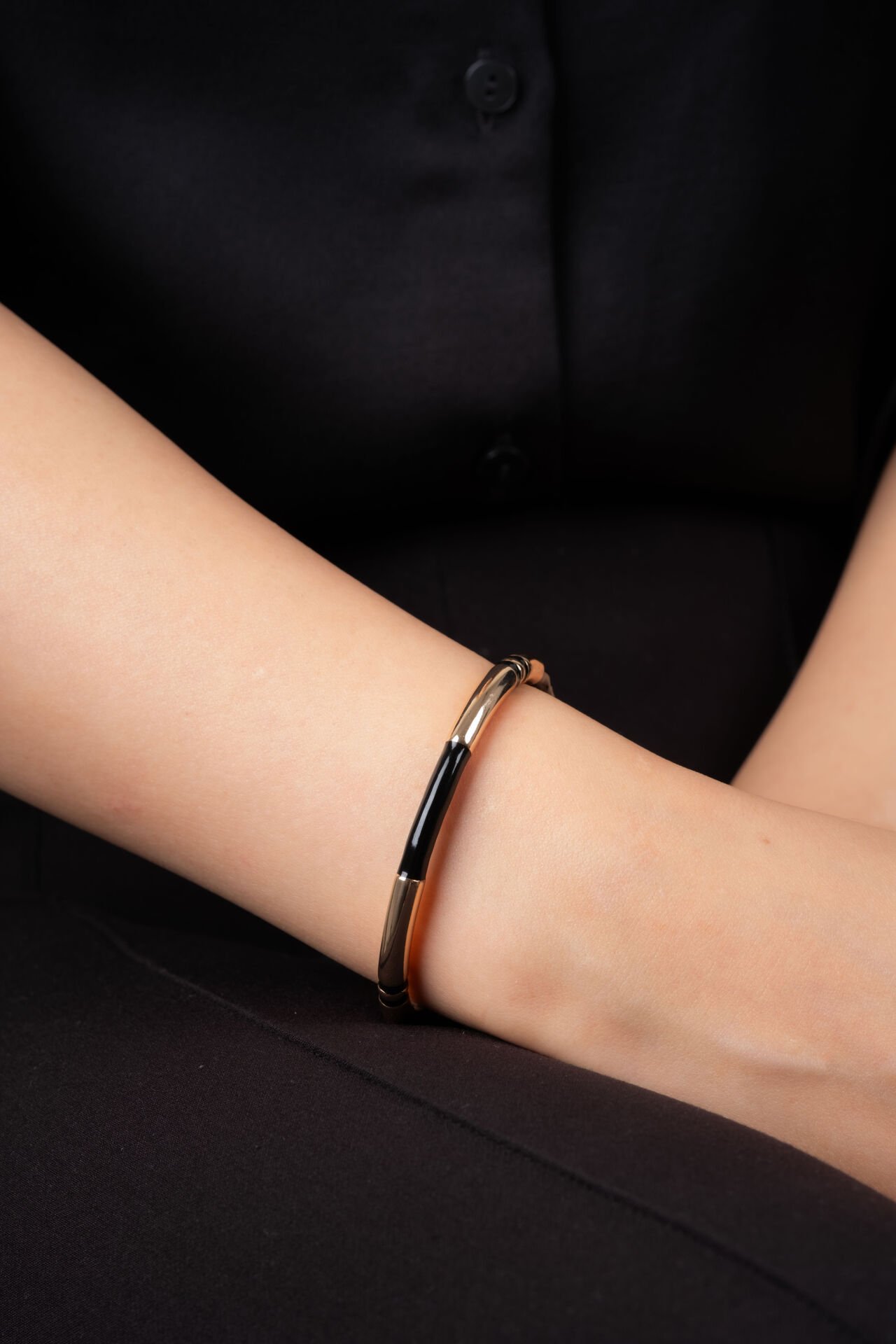 Rose Siyah Şeritli Çift Çizgi Detaylı Bileklik