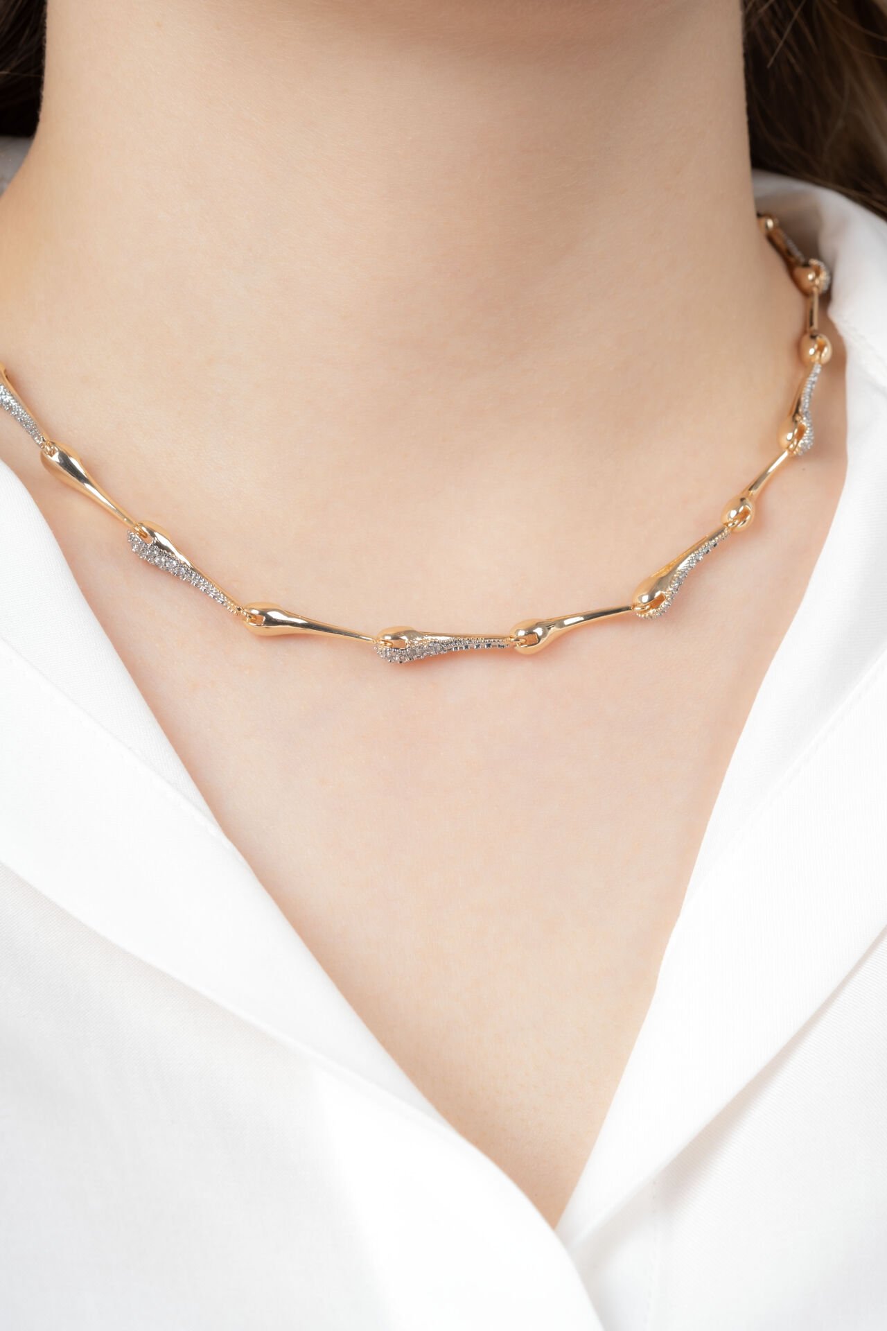 Rose Sıra Taşlı Damla Kolye