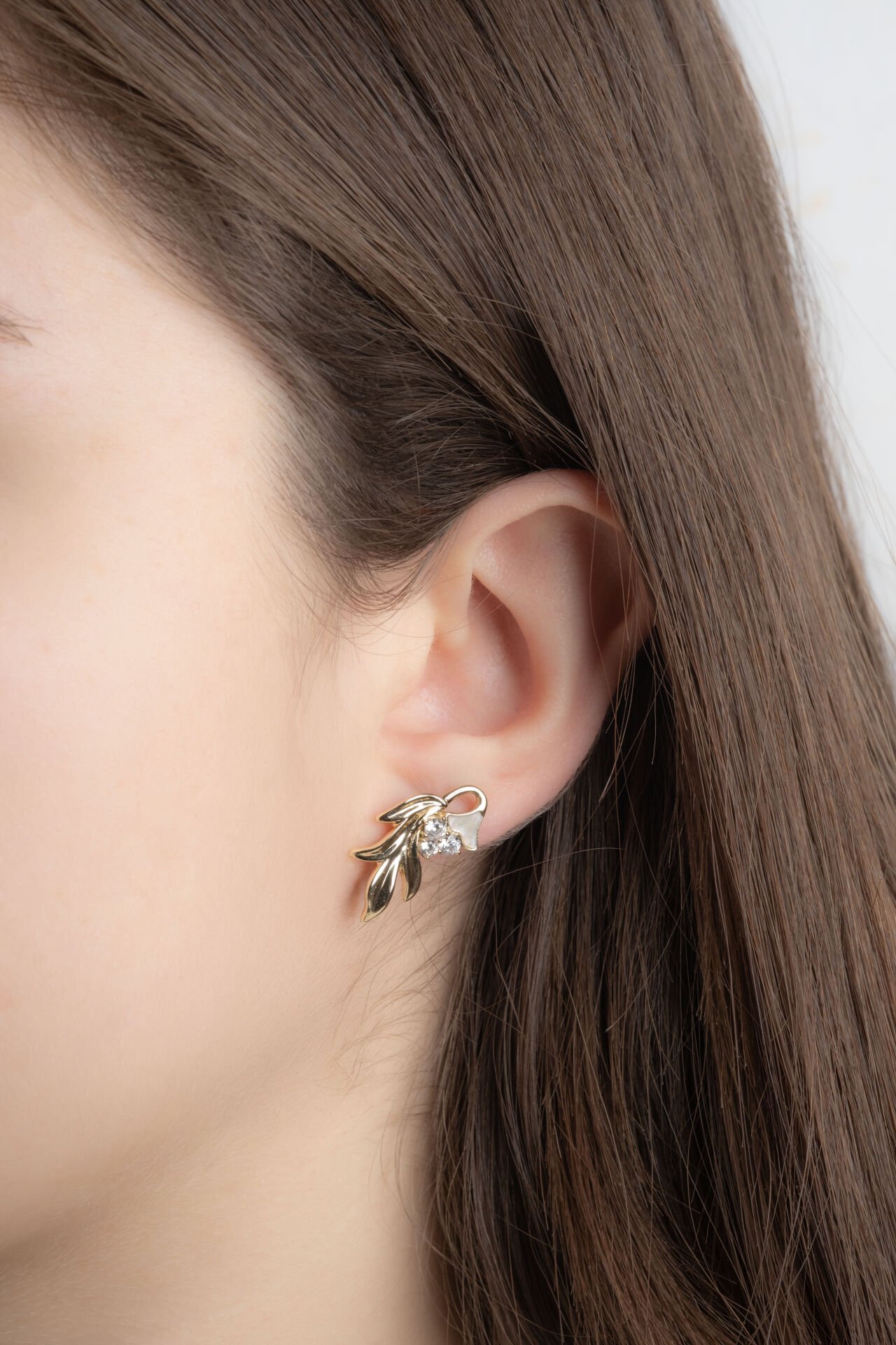 Xuping Gold Taşlı Yaprak Küpe