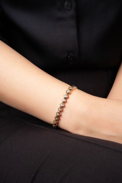 Rose Piramit Bileklik