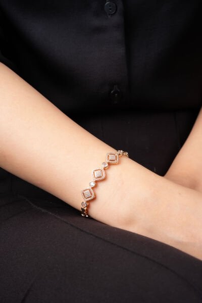 Rose Kare Taşlı Bileklik
