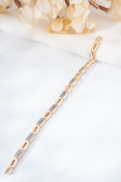 Rose Oval Zirkon Taş Detaylı Bileklik
