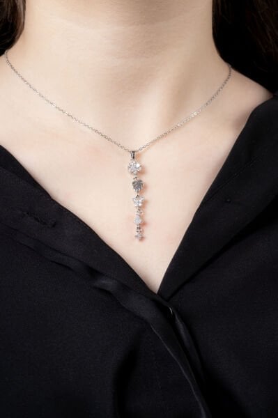 Silver Cam Çiçek Yaprak Motif Y Kolye