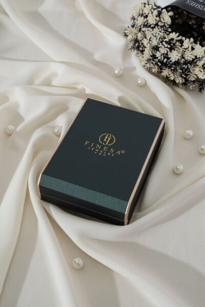 Özel Tasarım Yeşil Sert Takı Kutusu