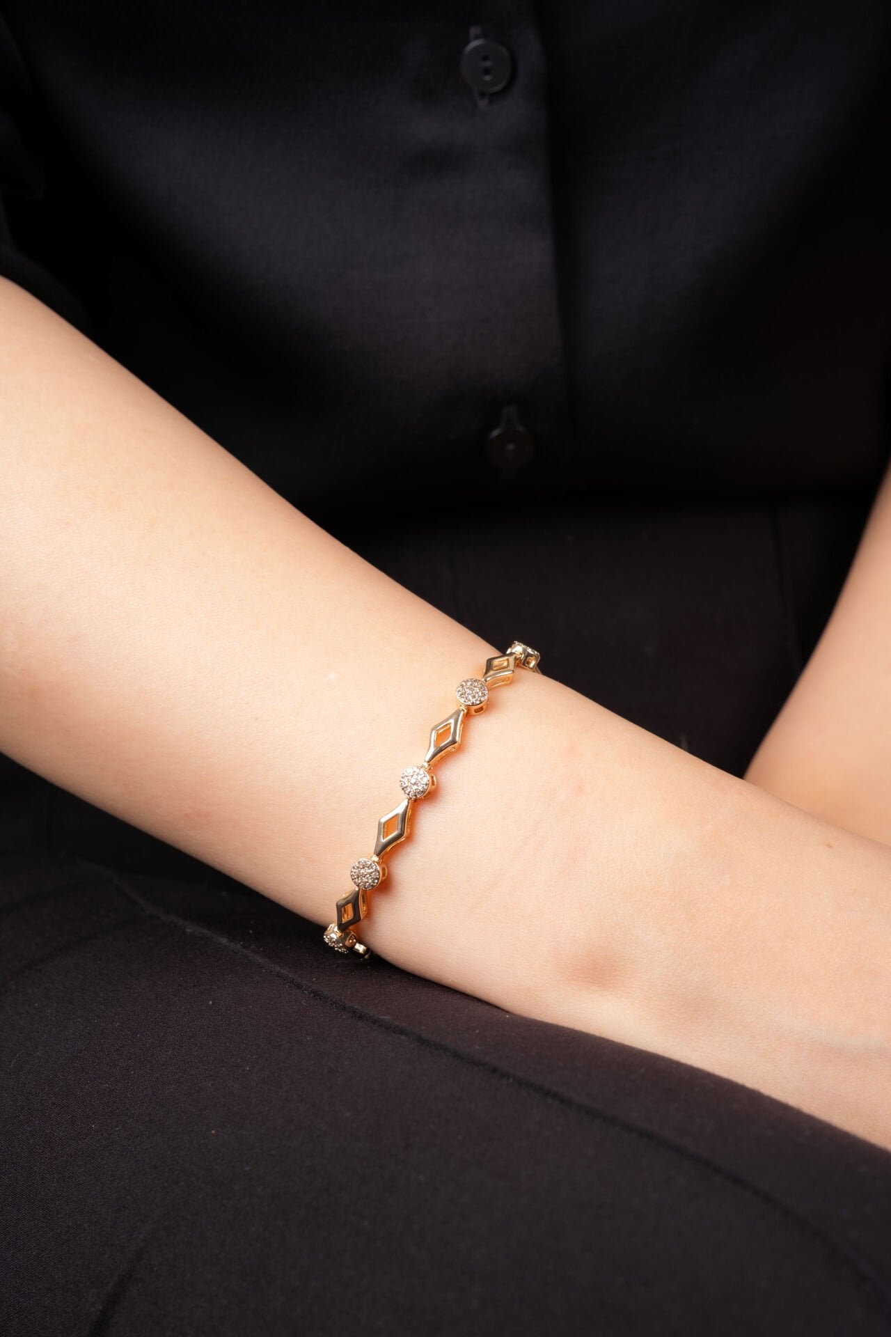 Rose Geometrik Yuvarlak Taşlı Bileklik