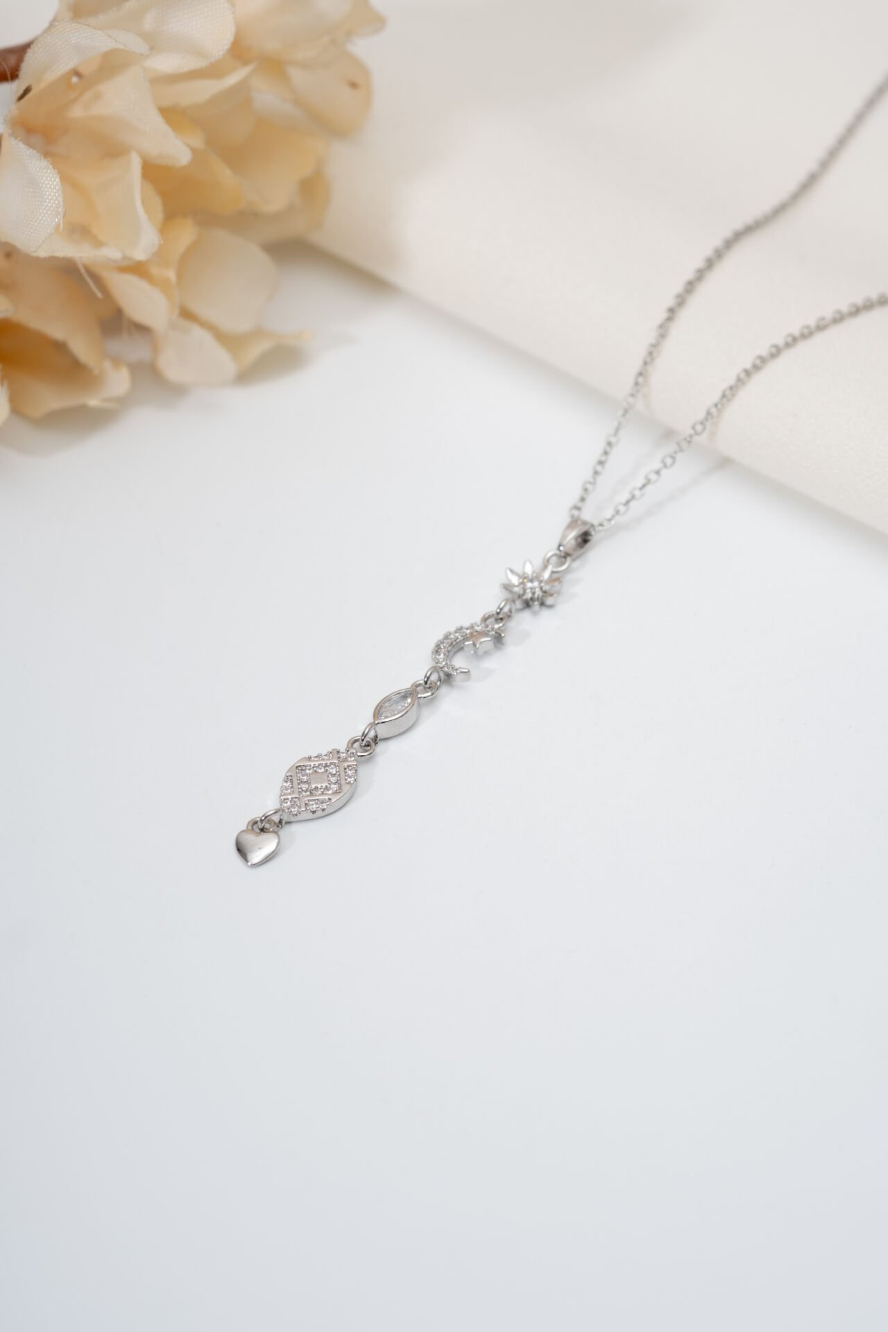 Silver Güneş Ay Motif Kolye