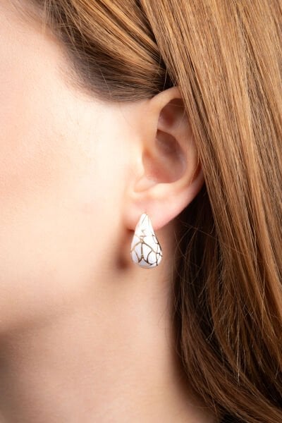 Gold Beyaz Memer Desenli Damla Küpe