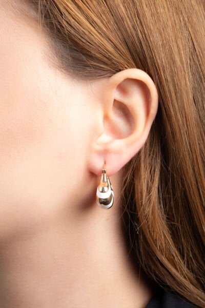 Gold Beyaz Seramik Çanta Figür Küpe