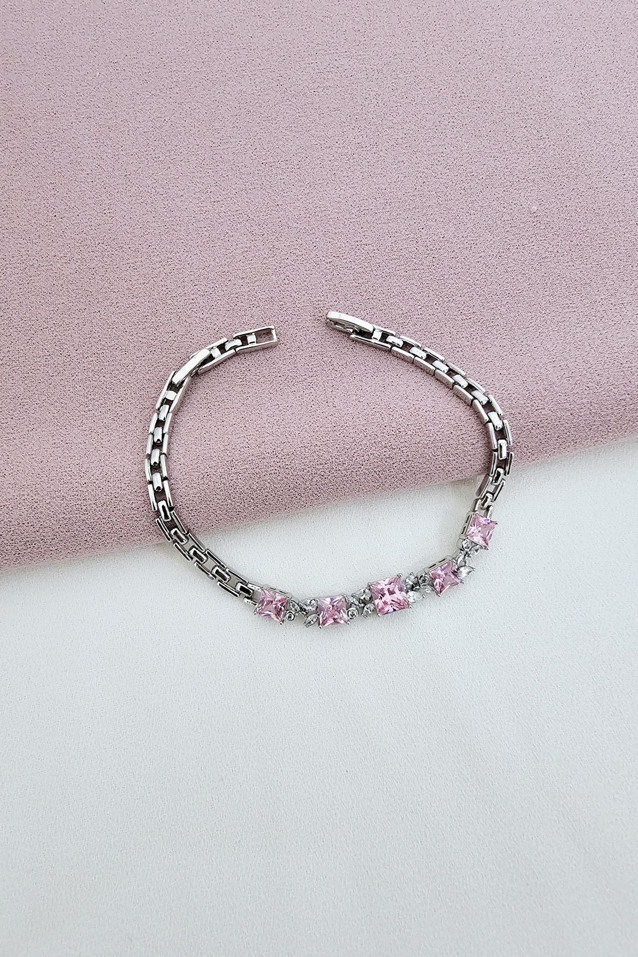Xuping Pembe Taşlı Bileklik