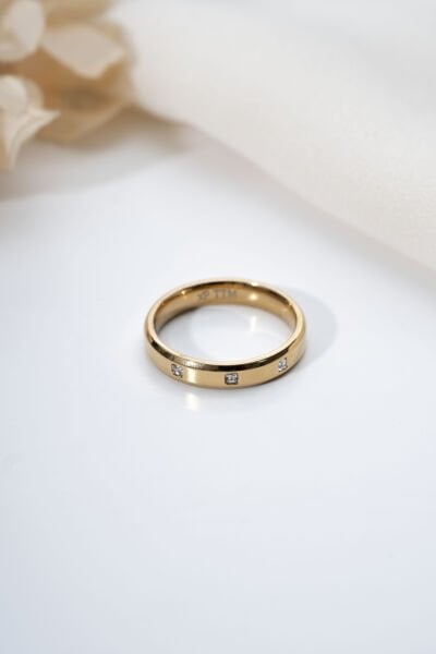 Xuping Mini Kare Taşlı Alyans