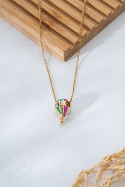 Renkli Sıcak Hava Balonu Figürlü LOVE Yazılı Zincir Kolye