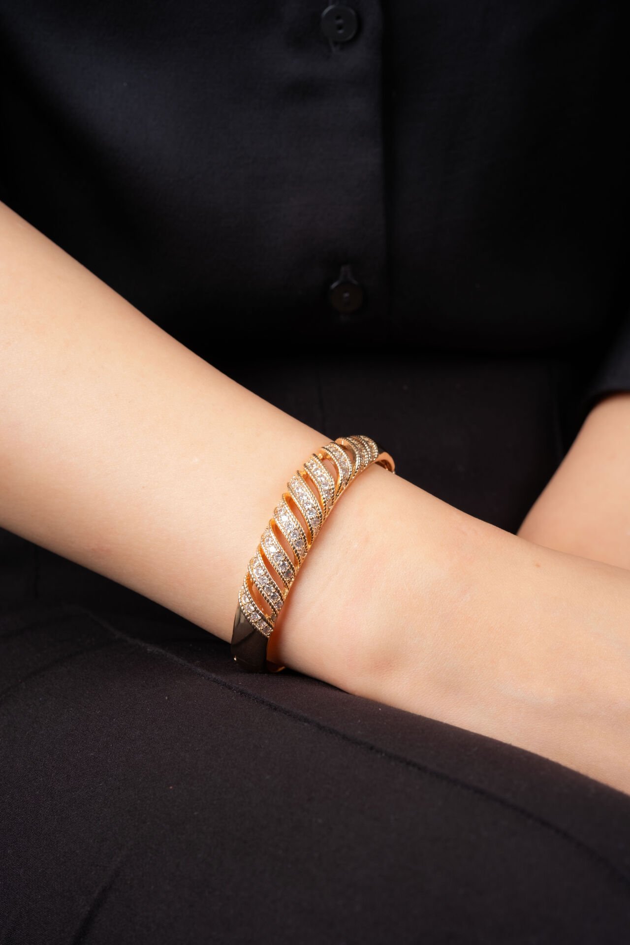 Rose Zirkon Taşlı Kelepçe Bileklik