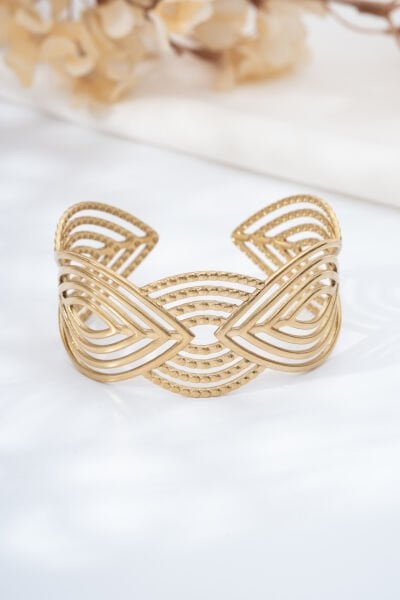 Gold Yaprak Detaylı Kelepçe Bileklik