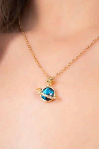 Çelik Gezegen Kolye