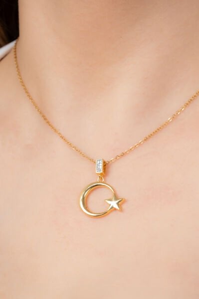 Hilal ve Yıldız Figürlü Altın Renk Kolye