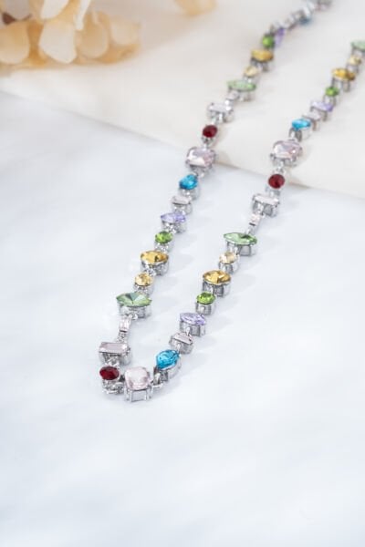 Silver Renkli Taşlı Kolye