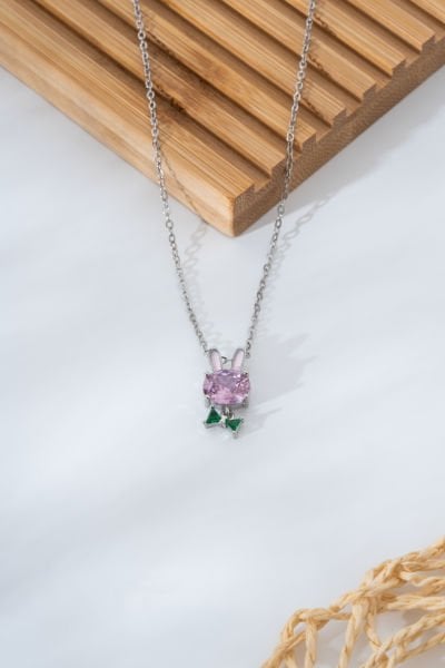 Çelik Pembe Taşlı Tavşan Figürlü Kolye