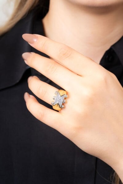 Gold Zirkon Taşlı Kalem Figür Yüzük