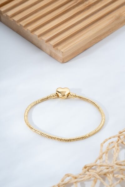 Kalp Klips Detaylı Altın Renk Yılan Zincir Pandora