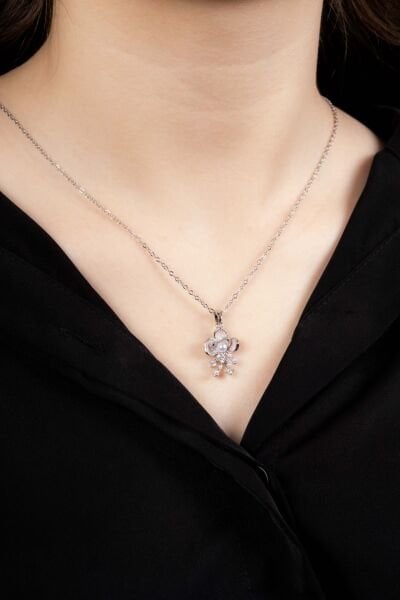 Silver 3 Yapraklı İnci Figür Uzun Kolye