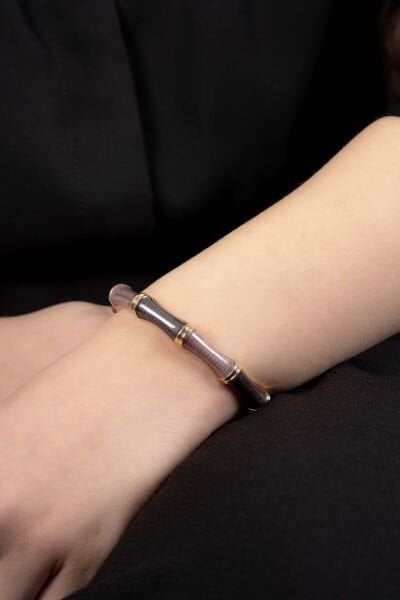 VIP MİNELİ AMBER SİYAH KELEPÇE