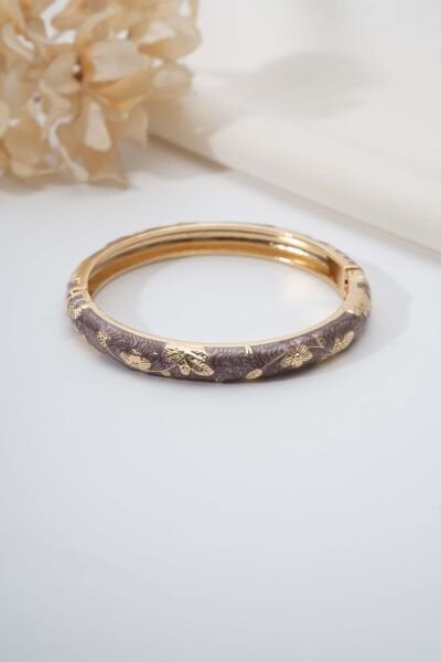 VIP MİNELİ GOLD YAPRAK DESENLİ KELEPÇE