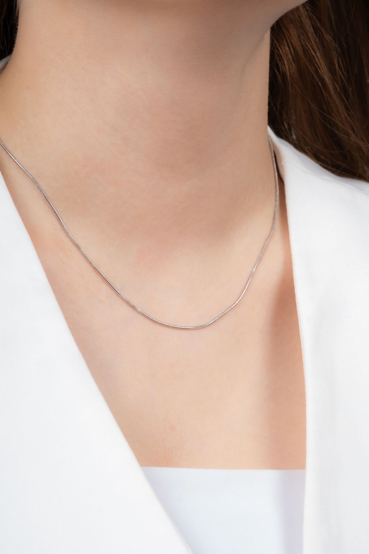 Gümüş Renk Yassı Yılan Zincir  VIP Kolye