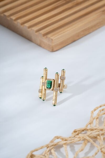 Geometrik Tasarımlı Yeşil Taş Detaylı Ayarlanabilir VIP Yüzük