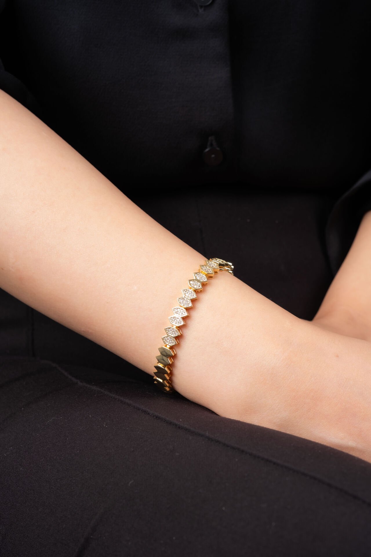 Geometrik Taşlı Bileklik