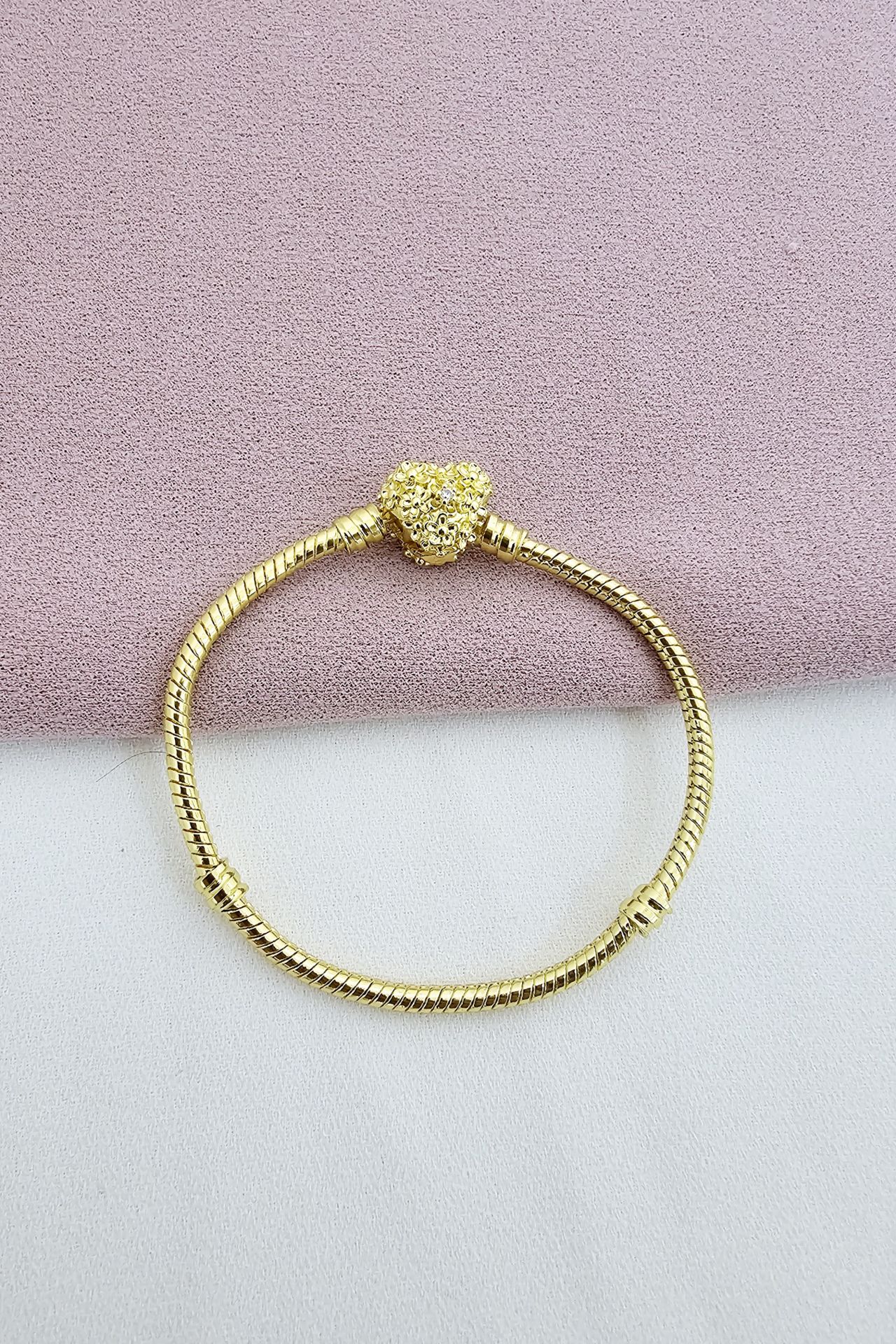 Çelik Kalpli Gold Pandora Bileklik