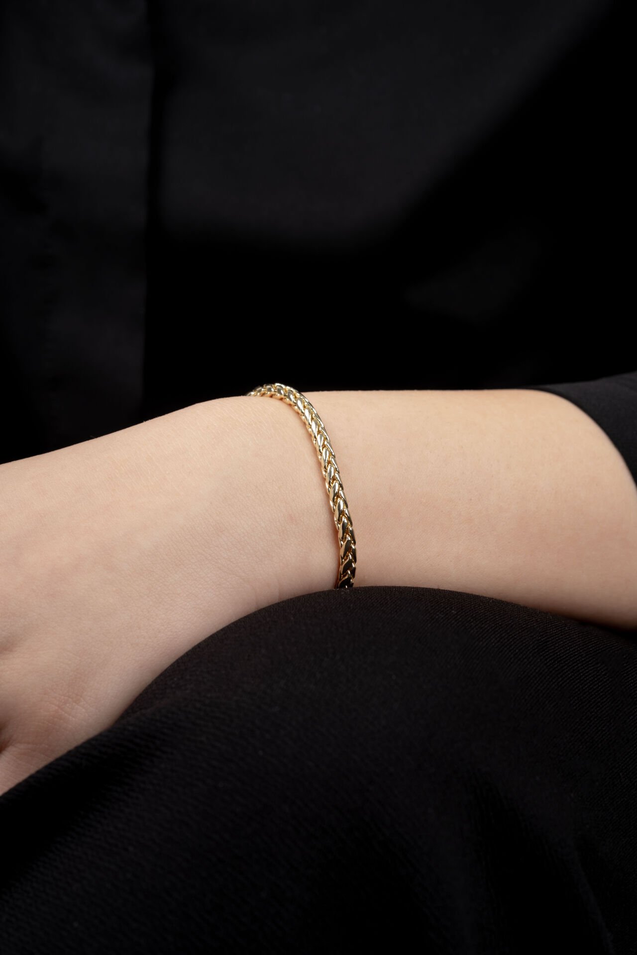 CM GOLD SARMA BURGU BİLEKLİK