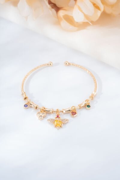 Rose Arı Charmlı Kelepçe Bileklik