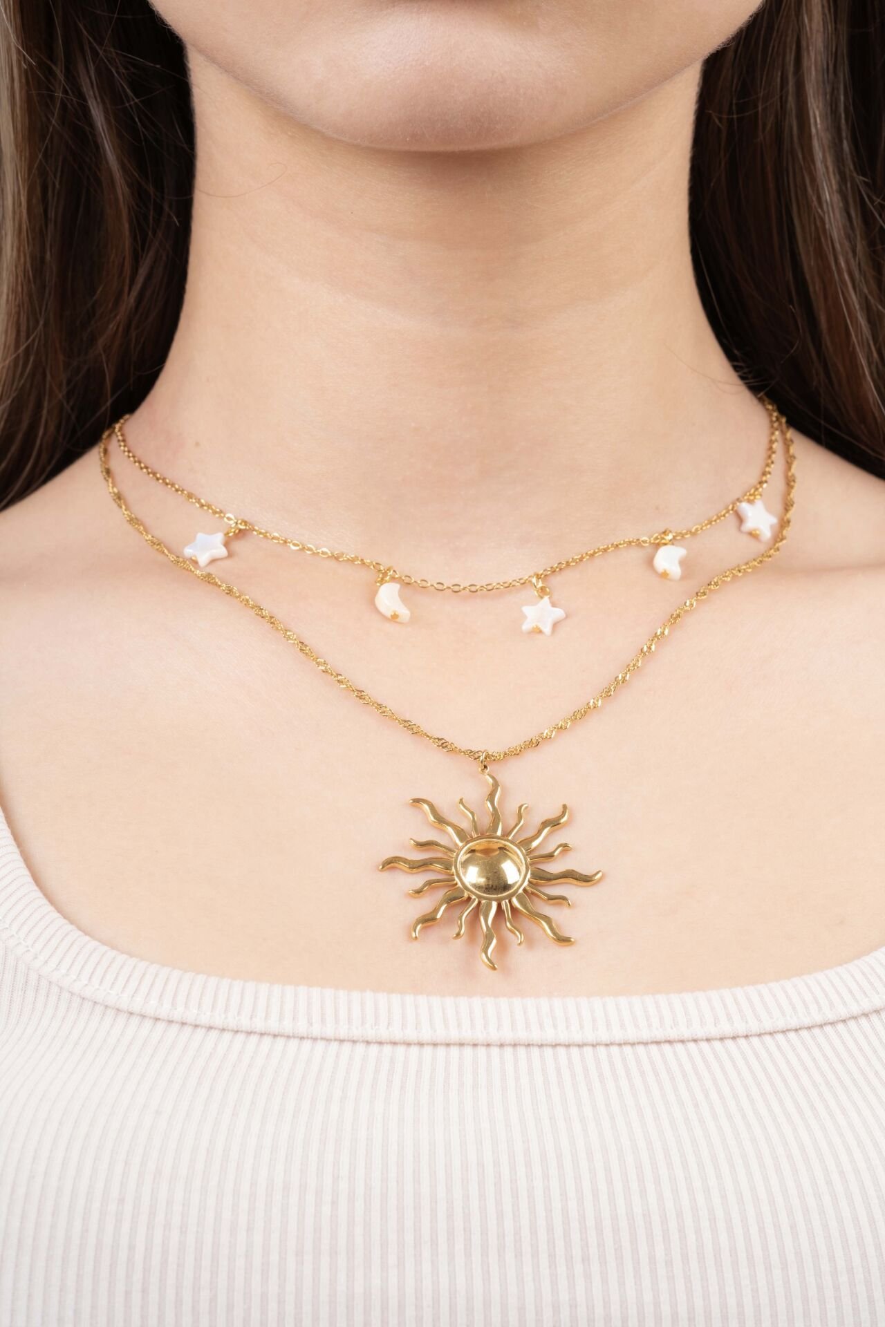 Gold Güneş Figürlü Kolye Kolye