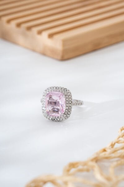 Çelik Pembe Taşlı Yüzük 8 Numara