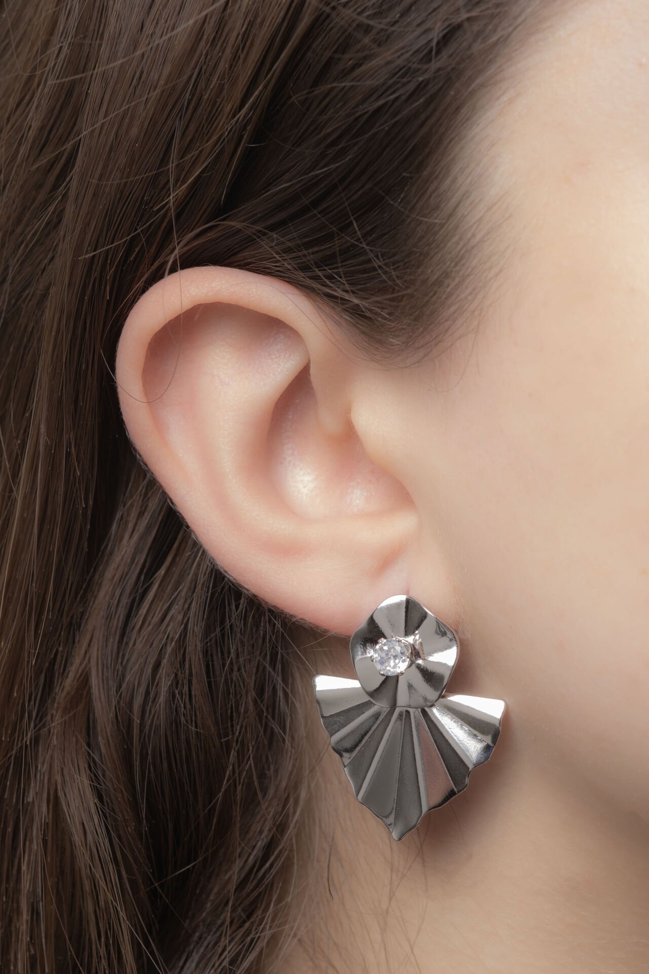 XUPİNG SİLVER MEGA YELPAZE TEK TAŞLI KÜPE