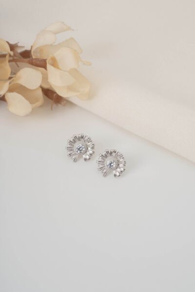 XUPİNG SİLVER TAŞLI PAPATYA KÜPE