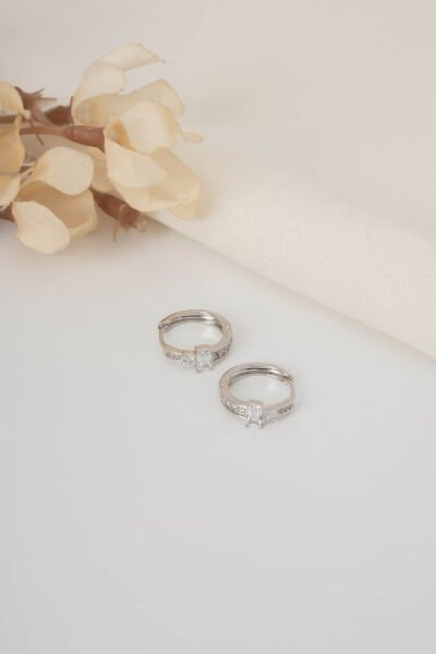 XUPİNG SİLVER MİNİ BAGET TAŞLI HALKA KÜPE