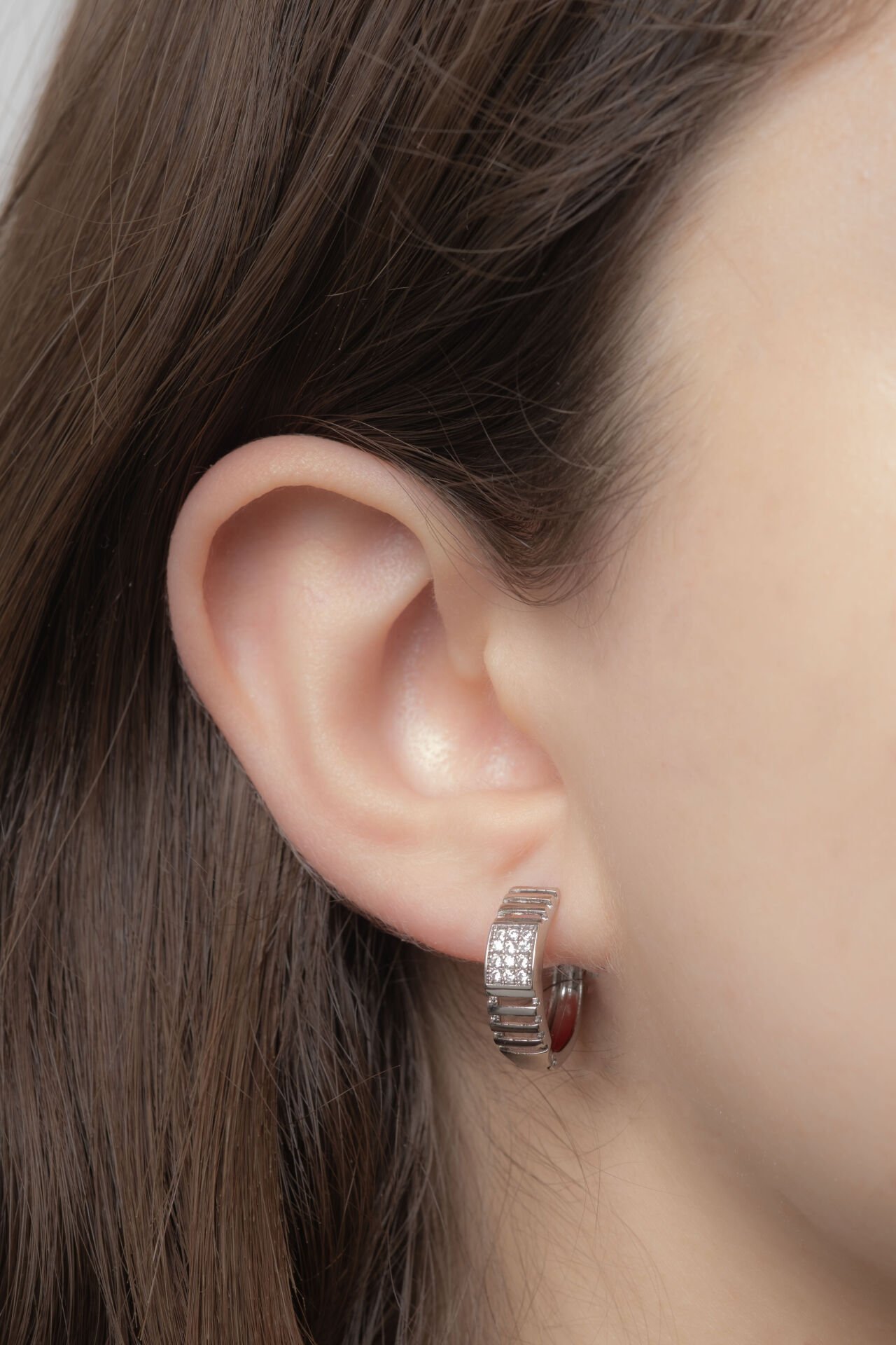 XUPİNG SİLVER ÇİZGİLİ HALKA KÜPE