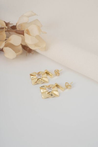 CM VIP GOLD ORTASI TAŞ YELPAZE KÜPE