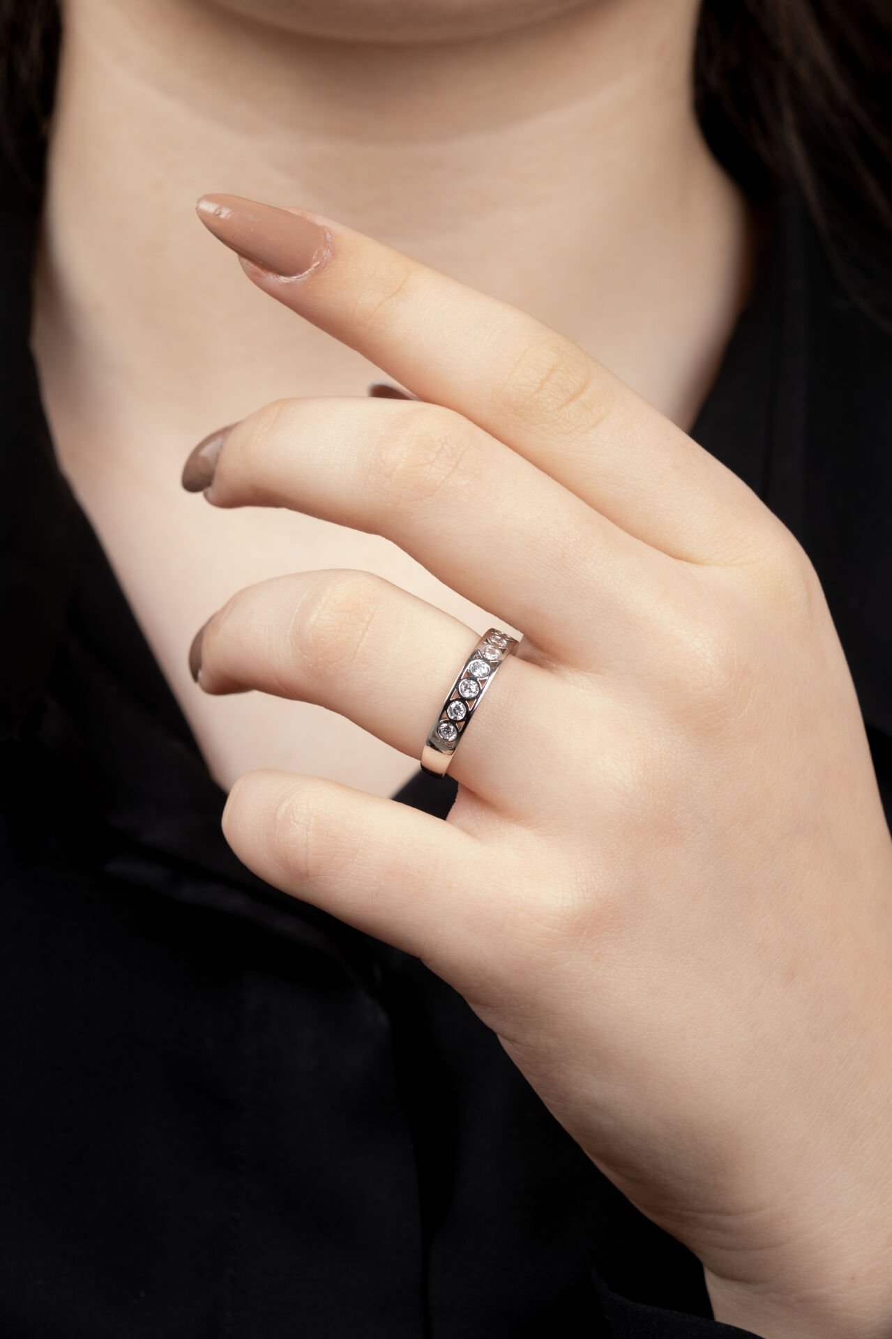 XUPİNG SİLVER SIRA CAM TAŞLI ALYANS YÜZÜK