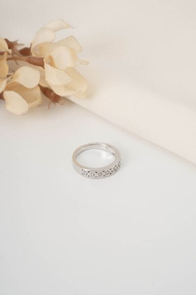 XUPİNG SİLVER SIRA CAM TAŞLI ALYANS YÜZÜK