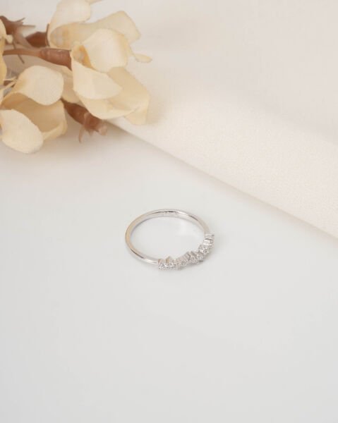 XUPİNG SİLVER ZARİF YAPRAKLI YÜZÜK