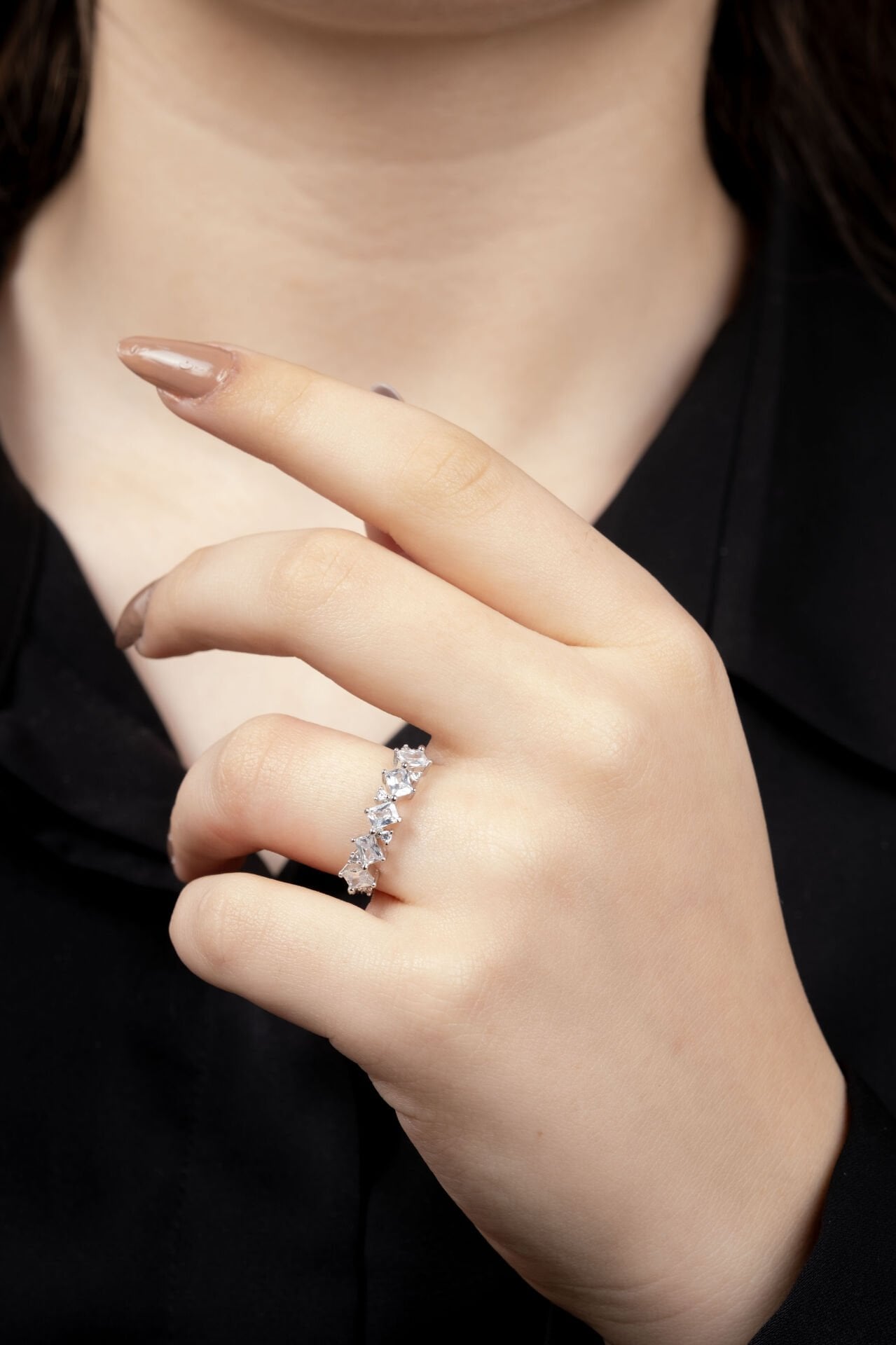 XUPİNG SİLVER KÖŞEGEN ARA TAŞLI YÜZÜK